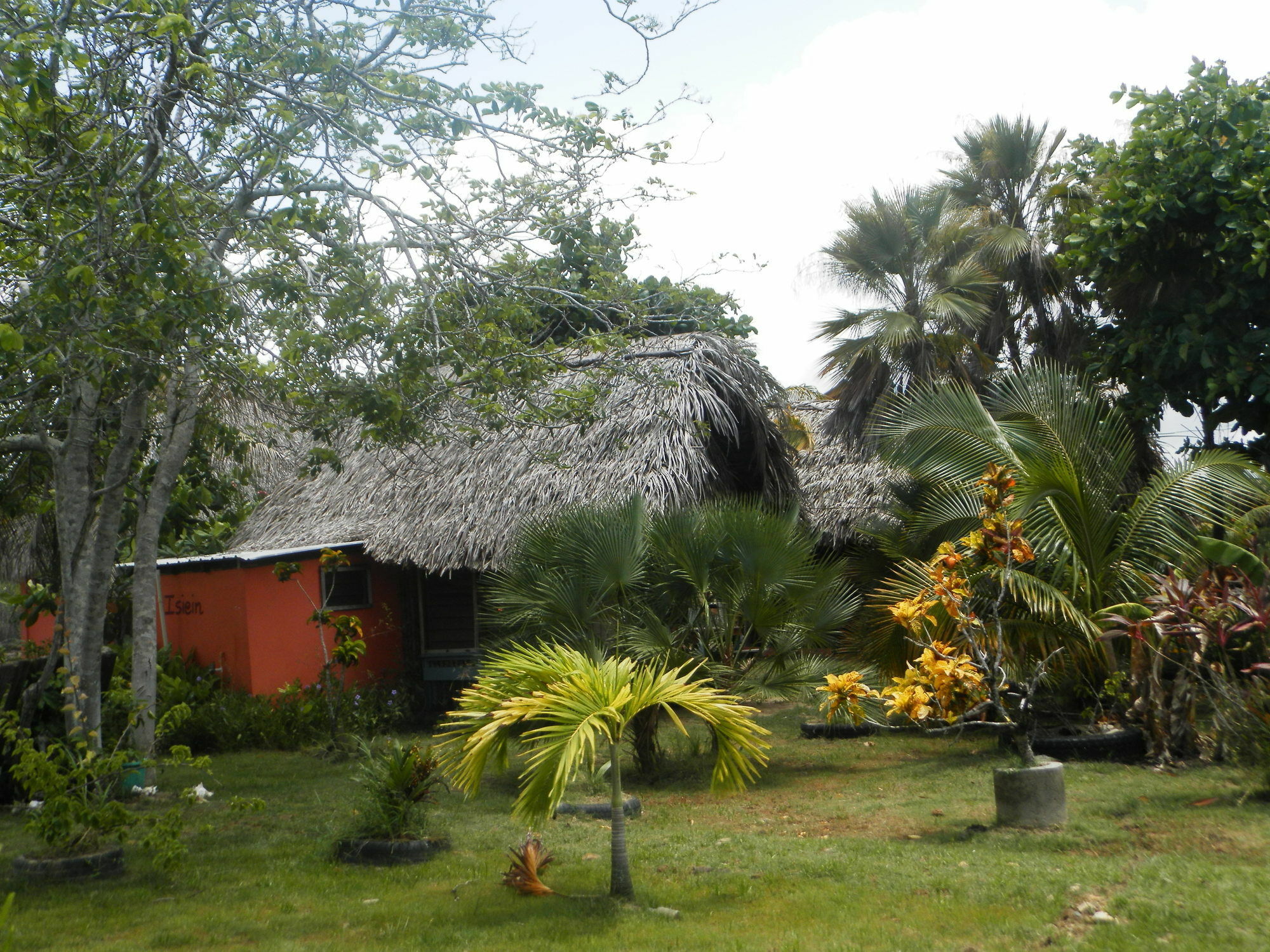 Palmento Grove Cultural And Fishing Lodge Hopkins Exterior photo